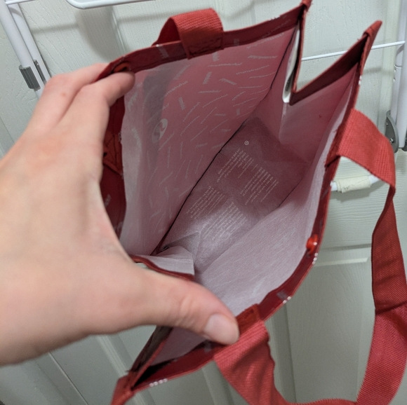 Lululemon Reusable Shopping Tote - Picture 2 of 4